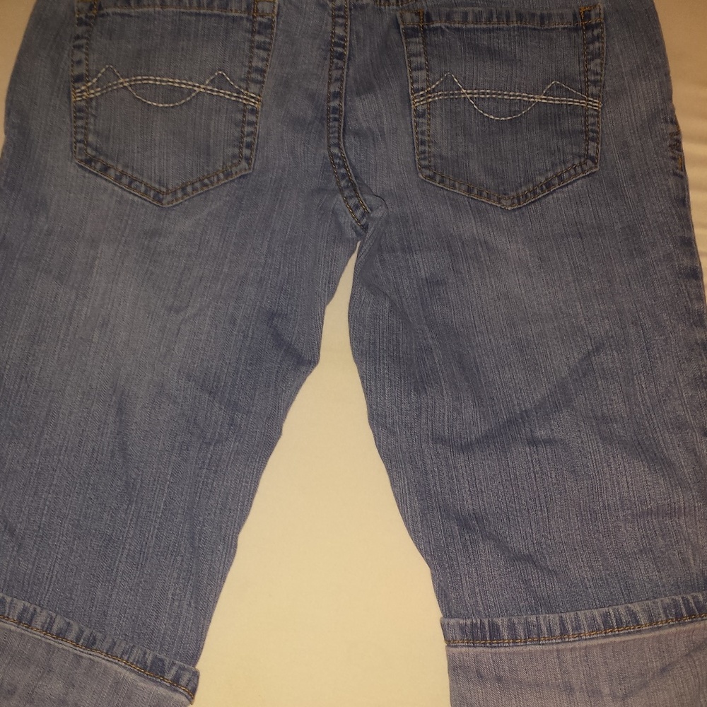 MOSSIMO Supply Co. Womens Capri Jeans